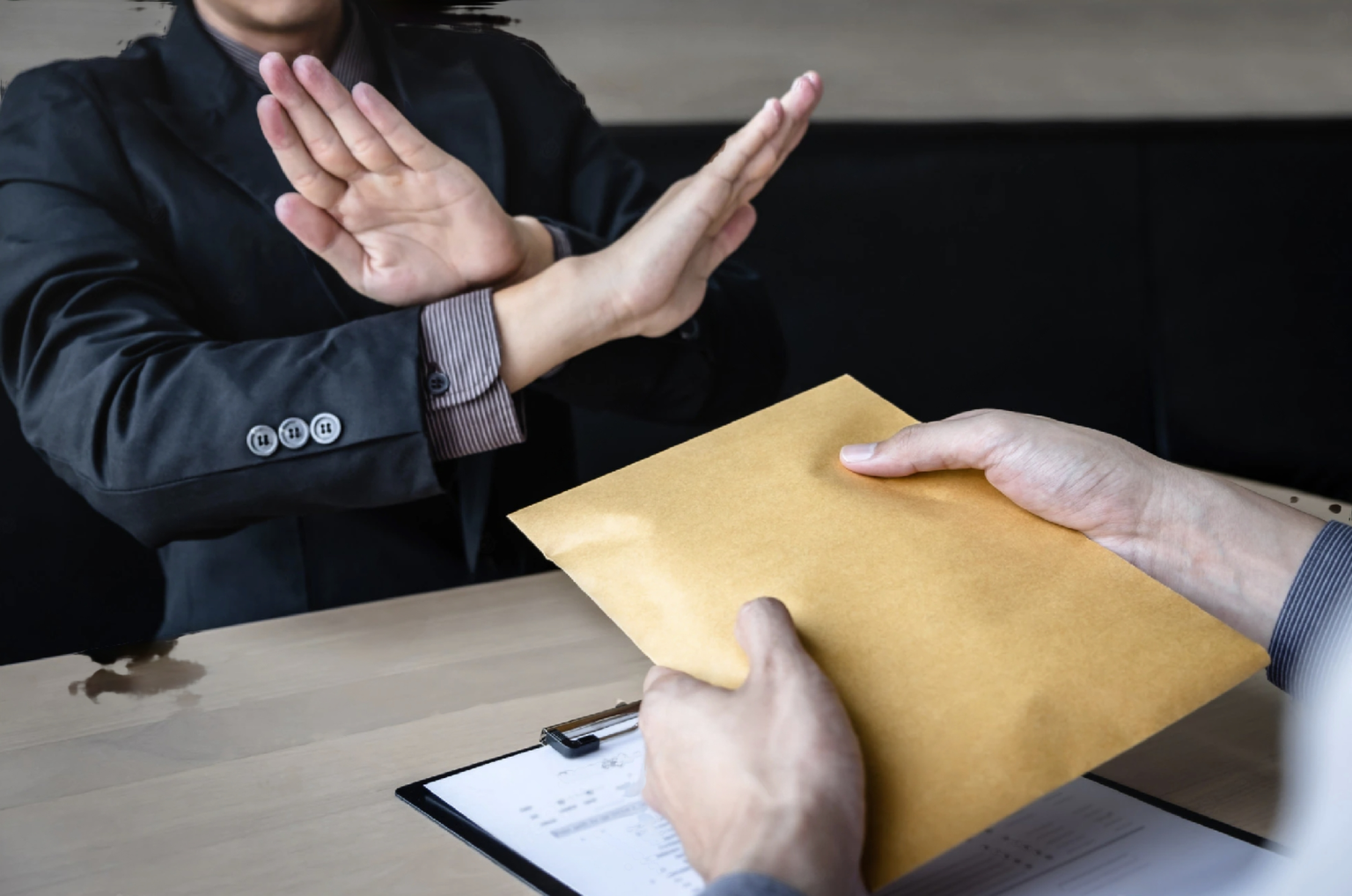 Refus d'enregistrement organisme de formation : les erreurs à éviter. Corruption et éthique professionelle.